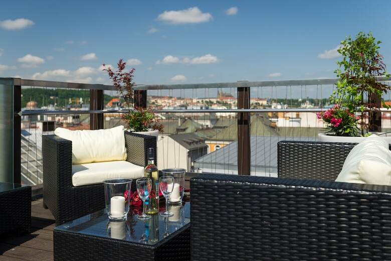Empirent Grand Central Apartments