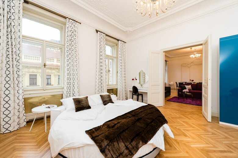 Empirent Grand Central Apartments