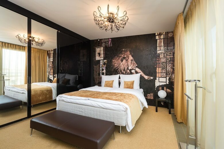 Empirent Grand Central Apartments