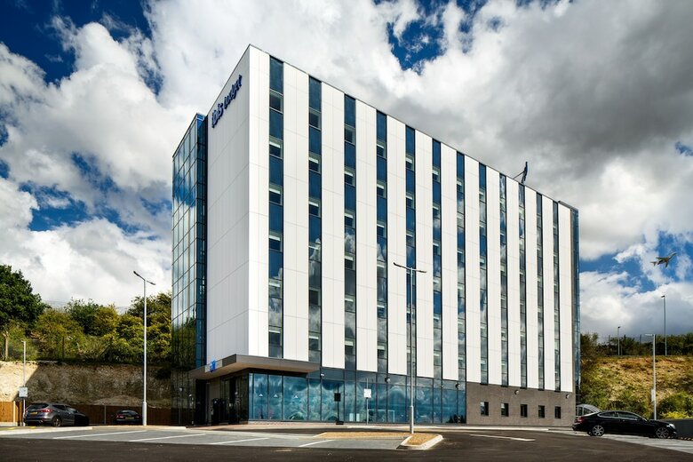 Hotel Ibis Budget Luton Airport
