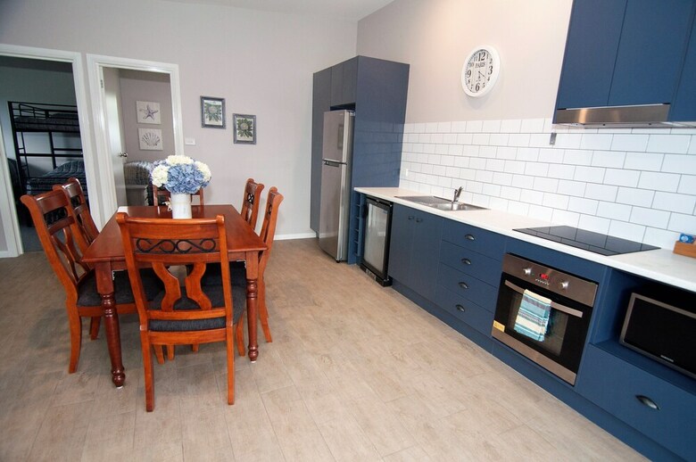 Cabana Laguna Lodge Holiday Units