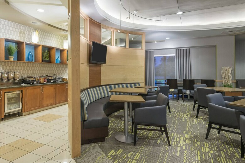 Hotel Springhill Suites By Marriott Richmond Northwest