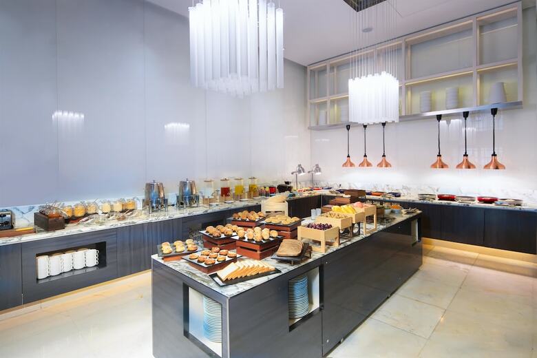 Hotel Golden Tulip Bund New Asia