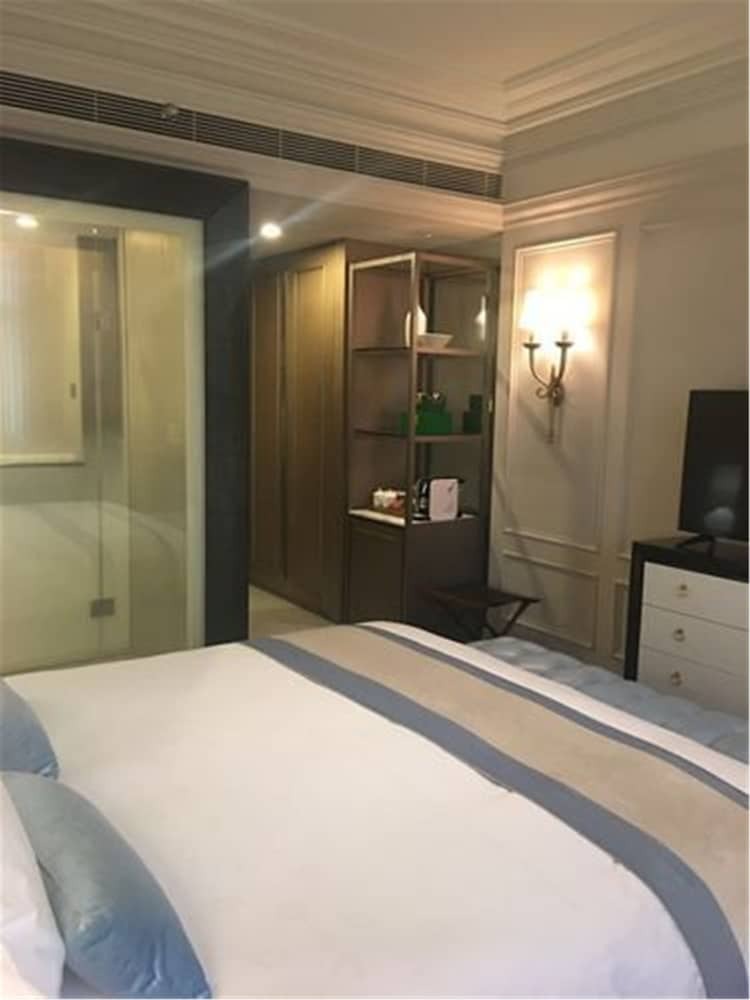 Hotel Golden Tulip Bund New Asia