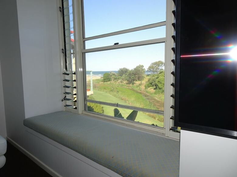 Sea Views At Aqualuna - 3 Bed Apartment