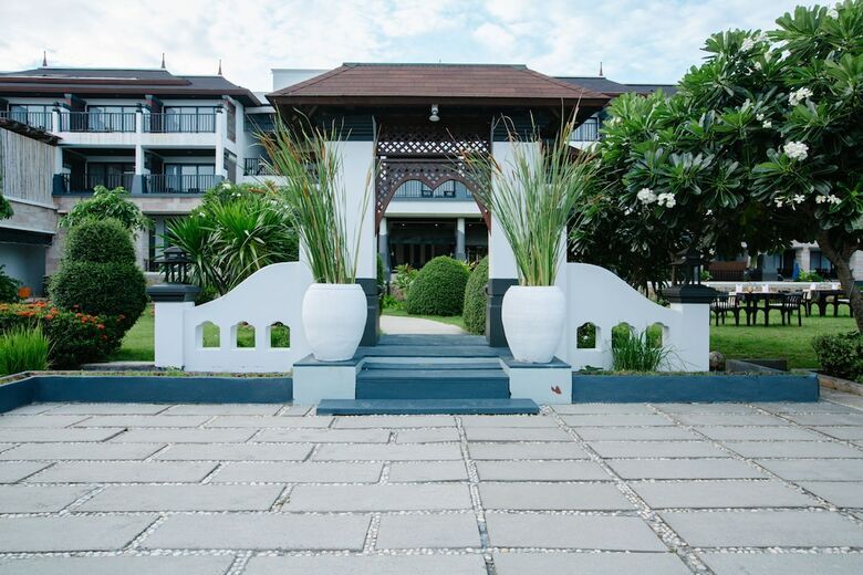 Hotel Samaya Bura Beach Resort - Koh Samui