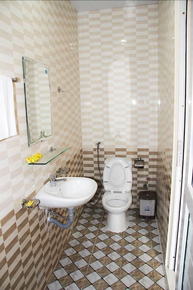 Hotel Grandma Hostel Phuong Anh