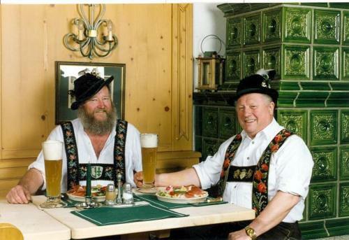 Hostal Gasthaus Am Zierwald