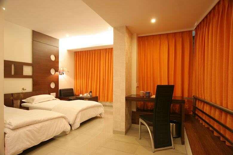 Mango Hotels Tansha Residency