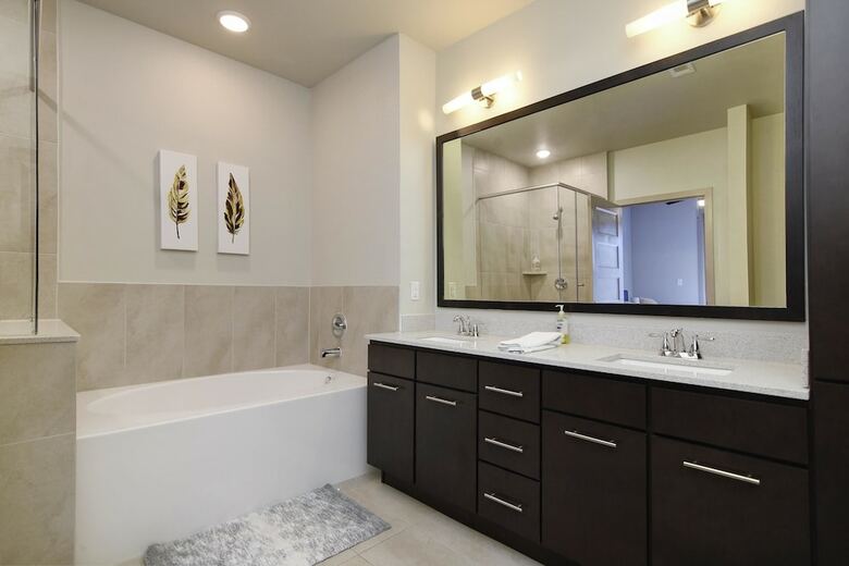 Aparthotel Staylo Austin 2 Bedroom Suites