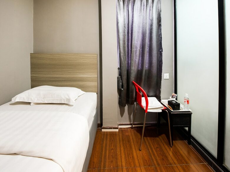 Oyo V3 Hotel Nusajaya