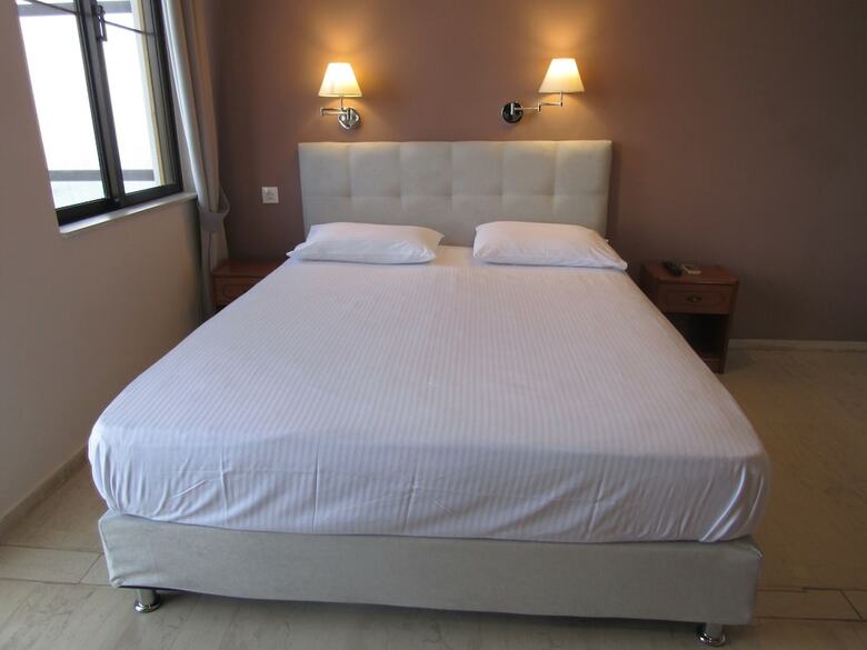 Apartamentos Kalypso Guesthouses