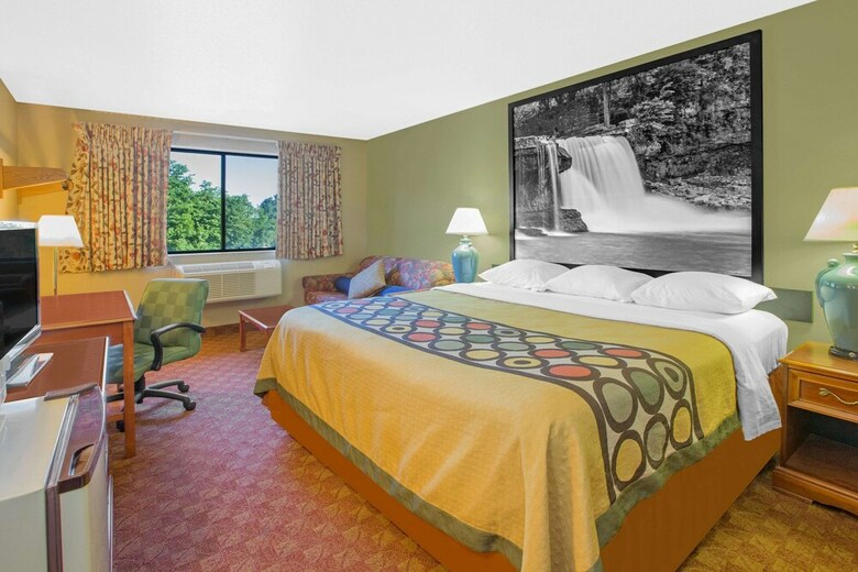Motel Super 8 By Wyndham Howe