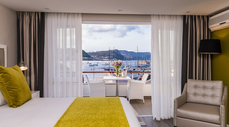Aha Simon's Town Quayside Hotel