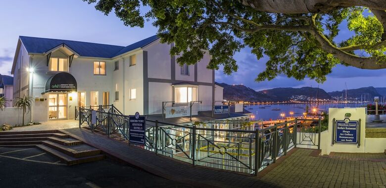 Aha Simon's Town Quayside Hotel