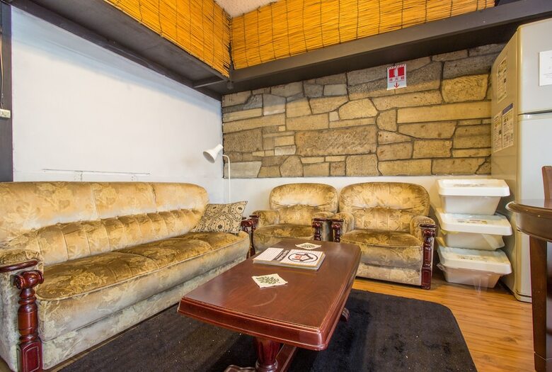 Hostal Gojo Paradiso Homes Restaurant And Bar - Hostel
