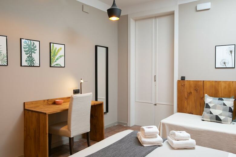 Hotel Jardinets Guest House