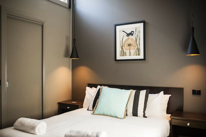 Motel Criterion Hotel Sale