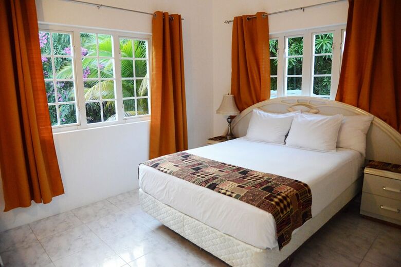 Hotel All Nations Guesthouse