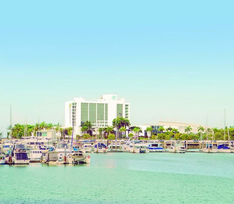 Hotel The Ville Resort - Casino
