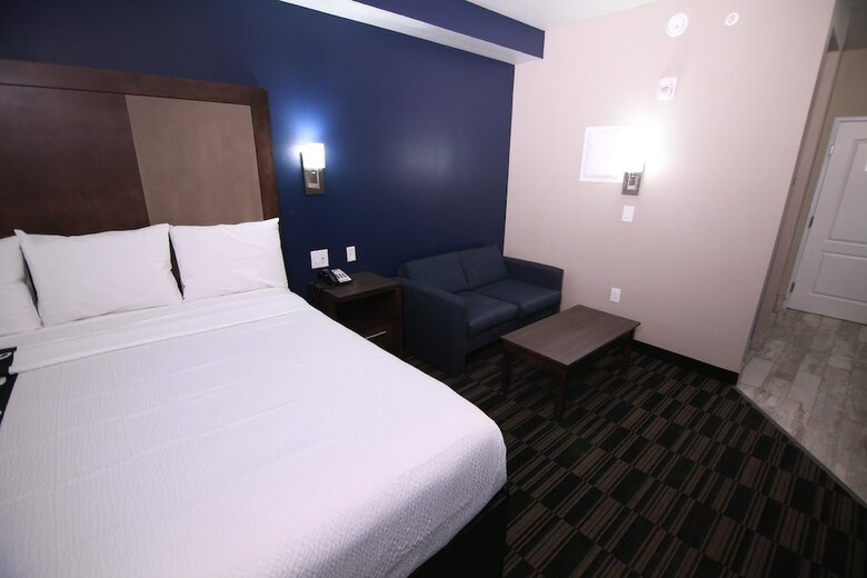 Hotel Home Inn And Suites