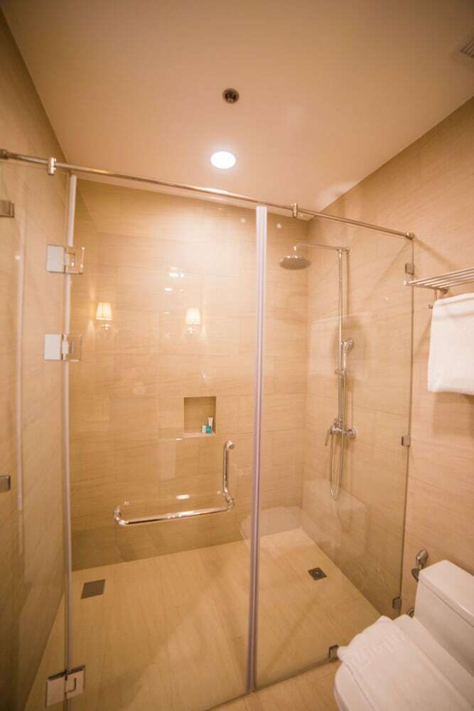 Rizal Park Hotel