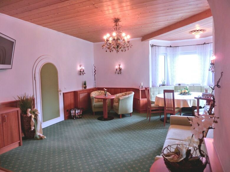 Hotel-garni Drachenburg