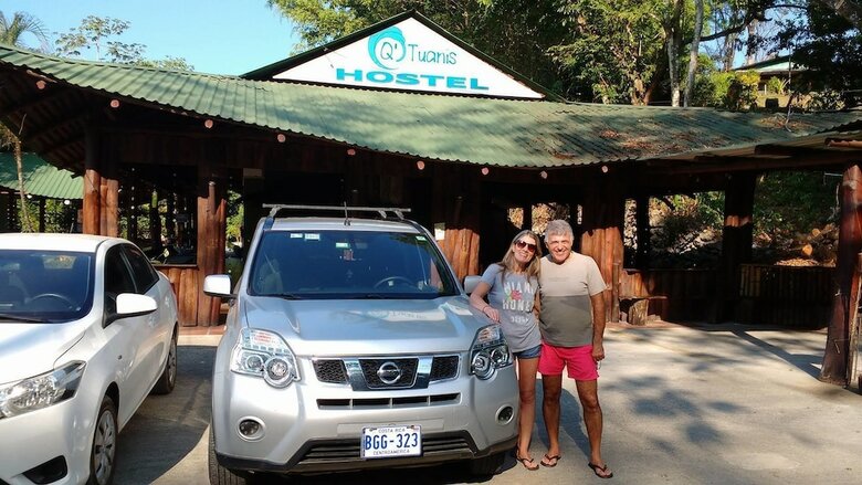Hostal Manuel Antonio Hostel Resort