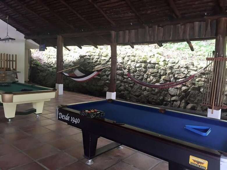 Hostal Manuel Antonio Hostel Resort