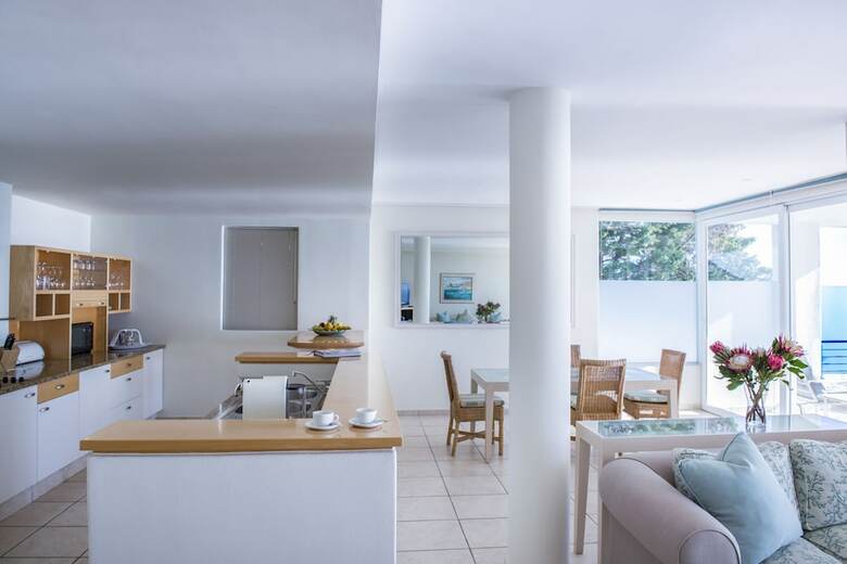 Villa Bay Reflections - Luxury Serviced Apartments