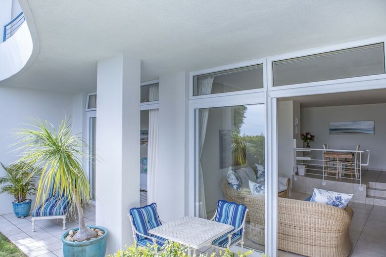 Villa Bay Reflections - Luxury Serviced Apartments