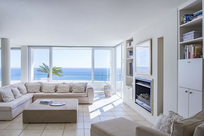 Villa Bay Reflections - Luxury Serviced Apartments