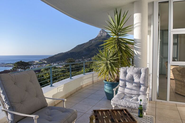 Villa Bay Reflections - Luxury Serviced Apartments