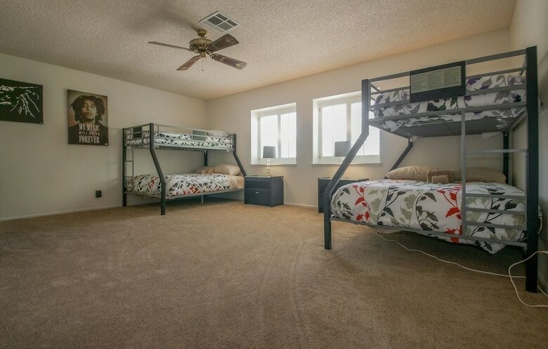 Luxurious 5br Near Las Vegas Strip