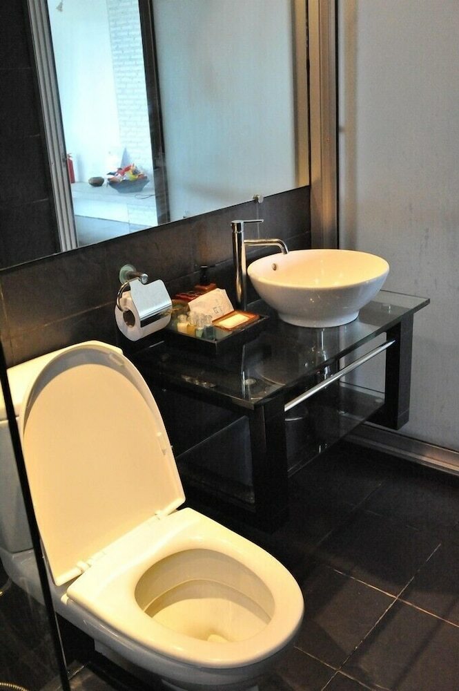 Hotel Suan Muang Porn