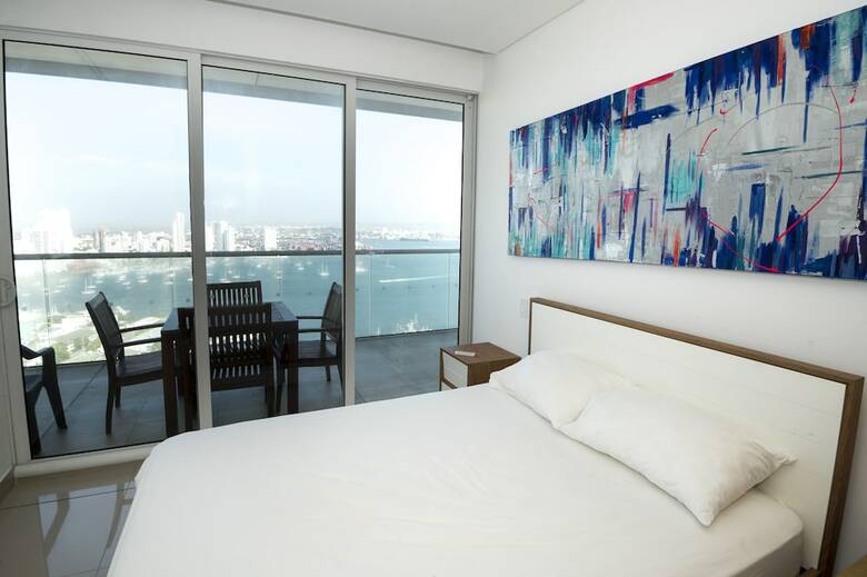 Apartamentos H2 Residences By Nomad Guru