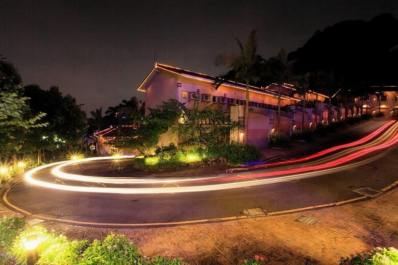 Regale Villa Hotel