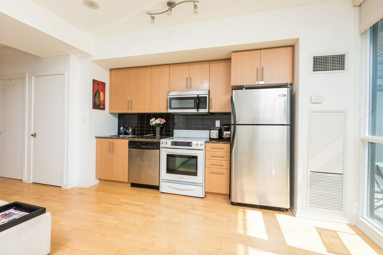 Applewood Suites - Financial District