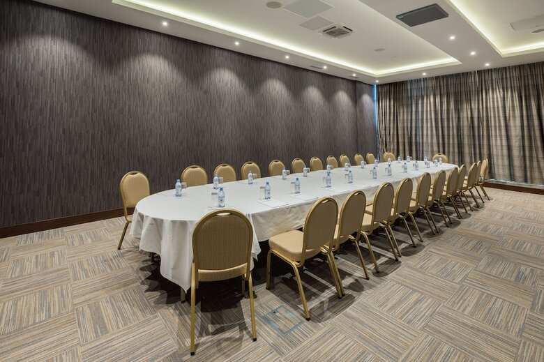 Hotel Wyndham Garden Astana