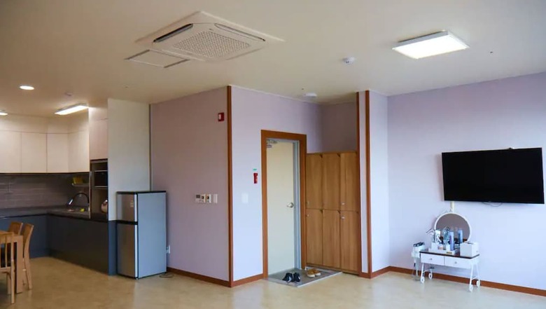 Hotel Ara & Maru Hostel