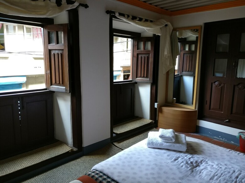 Hotel Hiranya Guest House