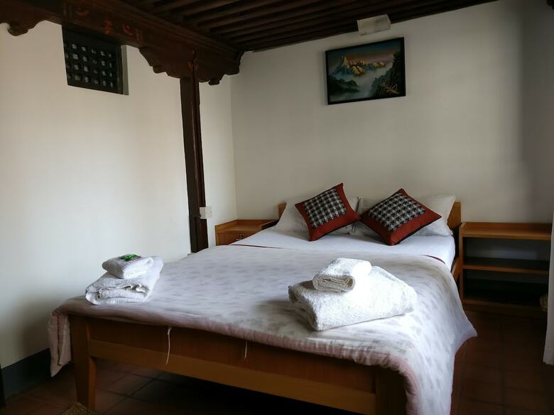 Hotel Hiranya Guest House
