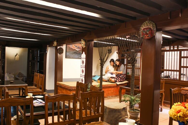 Hotel Hiranya Guest House
