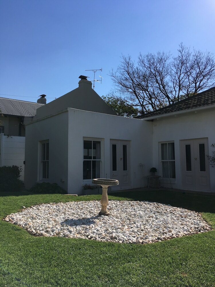 Hotel Maison Jacaranda