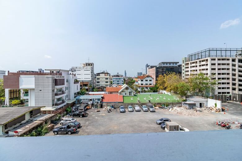 Hotel Living Naraa Place