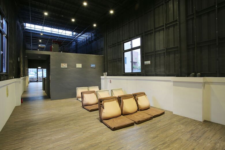 Hostal Cave Hostel