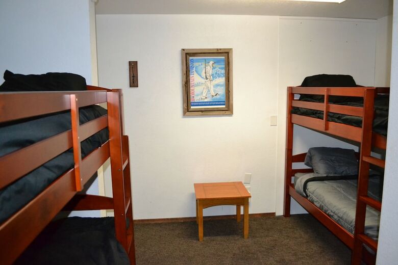 Hostal The Mountaineer Hostel