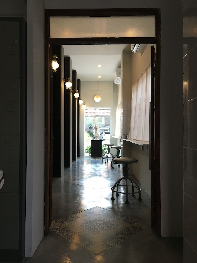 Hostal Tato House