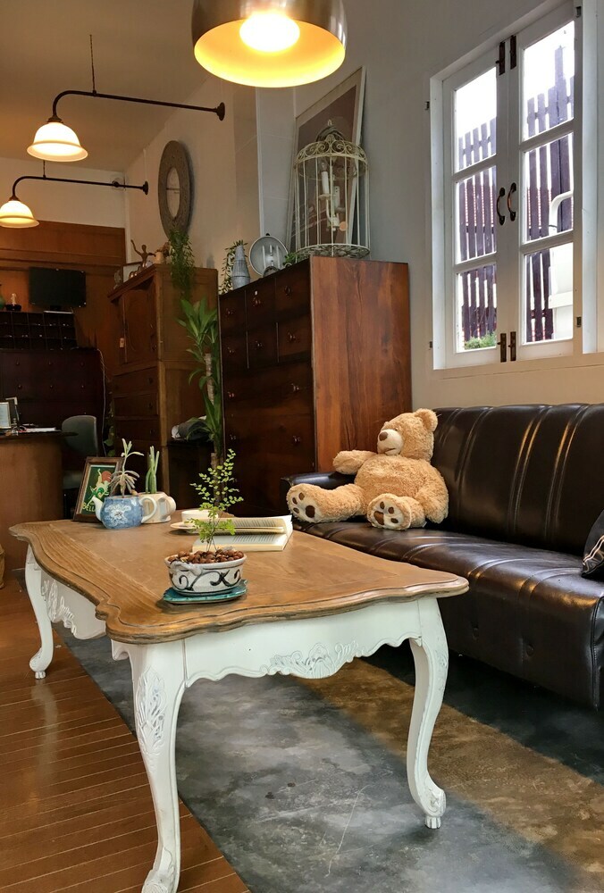 Hostal Tato House