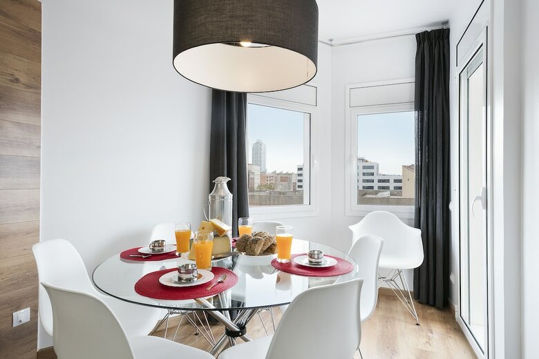 Mar Apartments